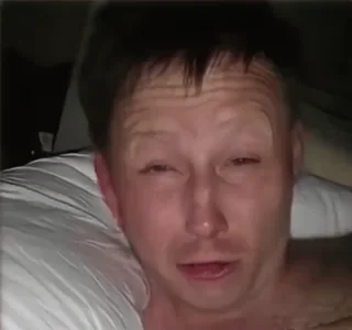 Проснулся Сонный С Бодуна