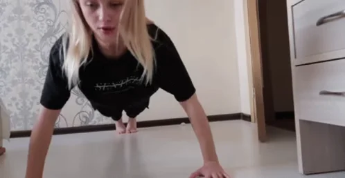 Спорт Заниматьсяспортом Отжимание