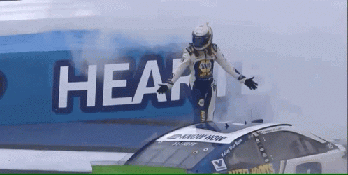 Checkpoint Racing Gif Car Racer Car Racing ГИФ на GIFS.RU
