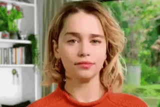 Эмилия Кларк Брови Взгляд